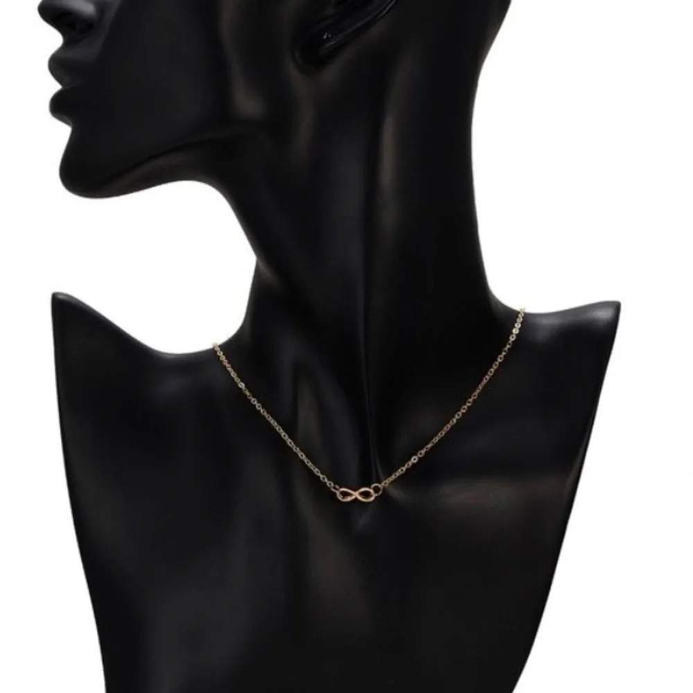 ⭐️ 5 for $25 Infinite Love Gold Dainty Necklace - Picture 6 of 6